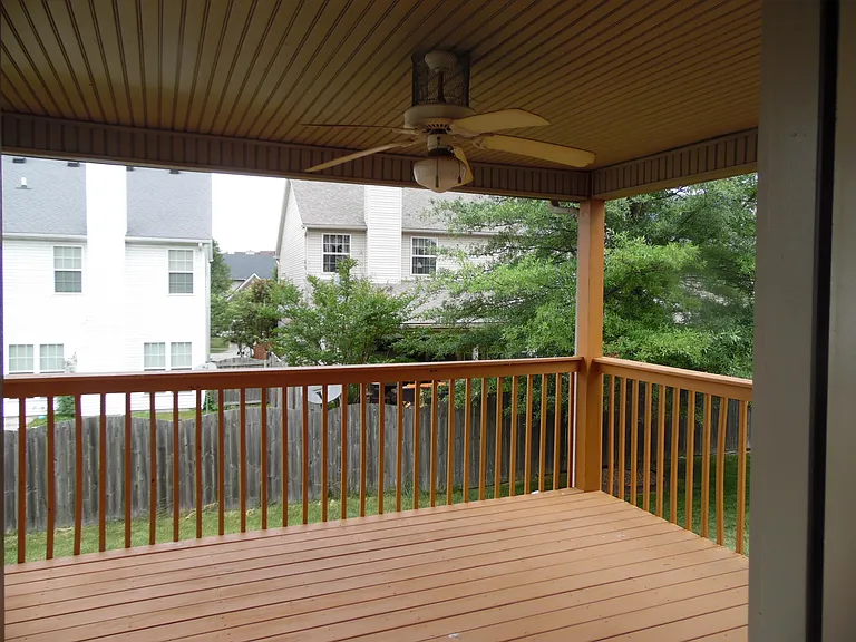541 Bulrush Trce — Photo 15