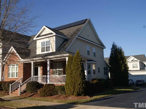 642 Democracy St, Raleigh, NC 27603
