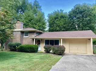 2214 Venetian Dr, Evansville, IN 47711