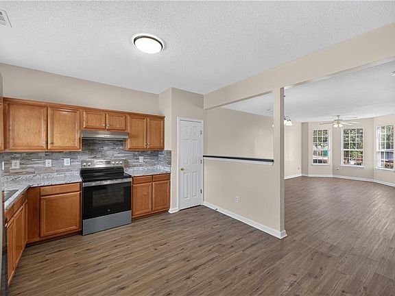 5th image of 1471 Riverrock Trl