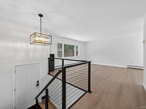 5th image of 7 Edenville Road