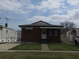 1939 Pagel Ave, Lincoln Park, MI 48146