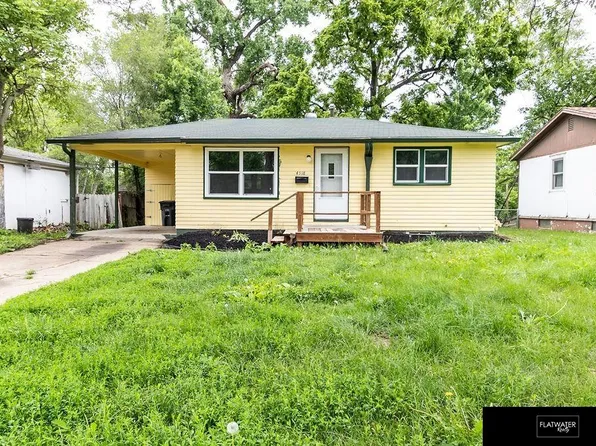 4518 Redick Ave, Omaha, NE 68152