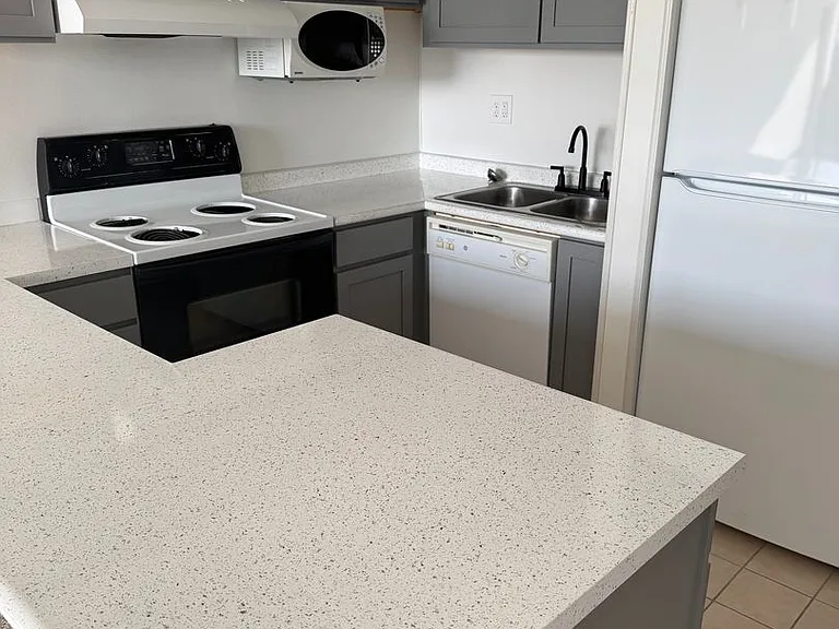 The McCoy at 8035 Apartments - Clive — Photo 51