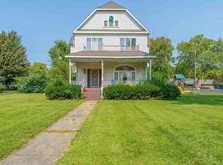 1108 E Chestnut St, Mason City, IL
