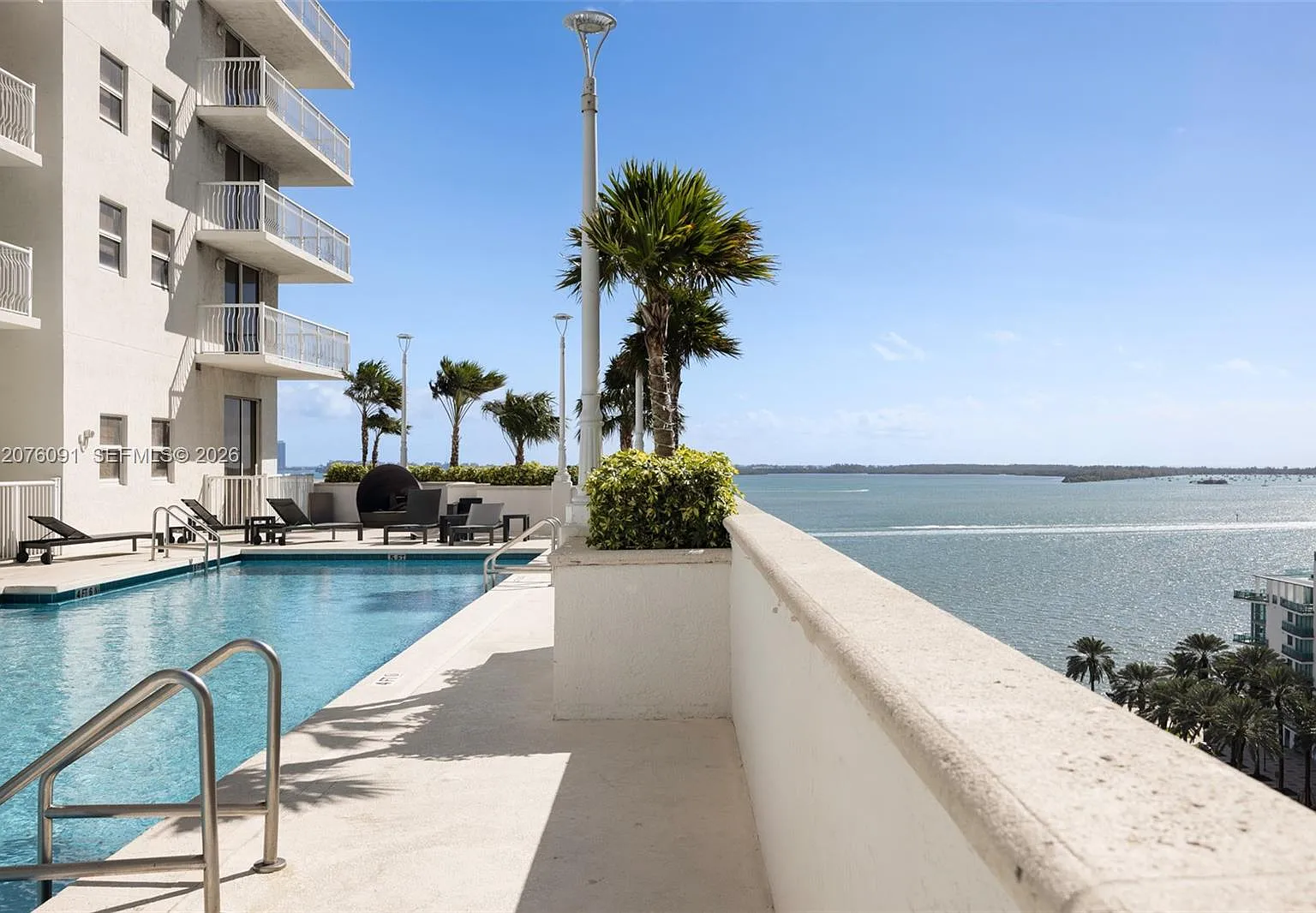 The Club At Brickell Bay — Photo 1