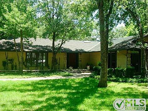 1st image of 3111 Santa Monica Dr