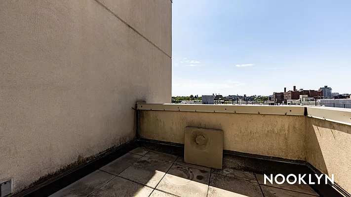 Rented by Nooklyn NYC LLC | media 32