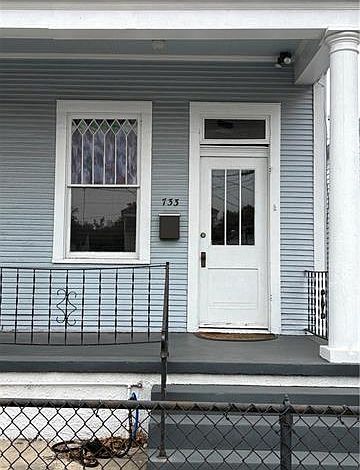 1st image of 733 Toledano St