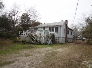 2668 Goldbug Ave, Sullivans Island, SC 29482