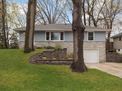 5045 Red Oak Dr, Mounds View, MN, 55112