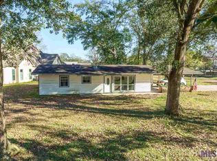 8724 Field Dr, Baton Rouge, LA 70809