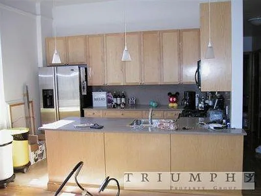 Rented by Triumph Property Group | media 8