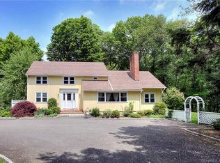 193 Godfrey Rd E, Weston, CT 06883