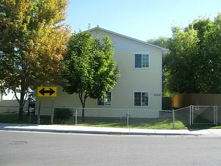1224 Eaton