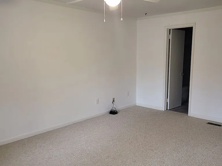 1409 Union Chapel Rd — Photo 12