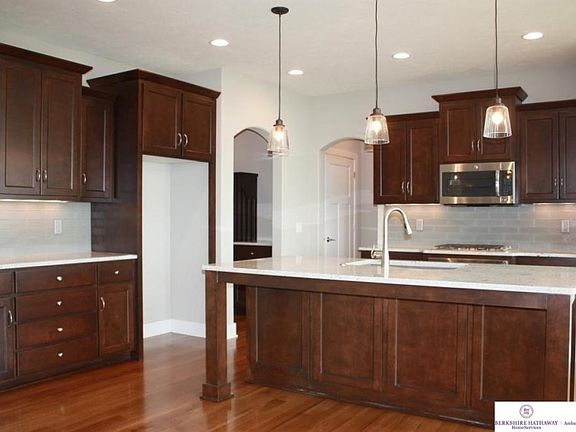 3rd image of 7863 S 192nd Ave