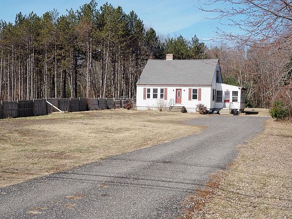 2nd image of 312 Northeast Road