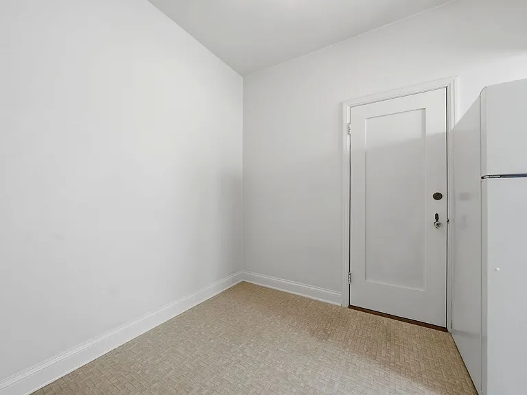 1530 Miramar Dr — Photo 12