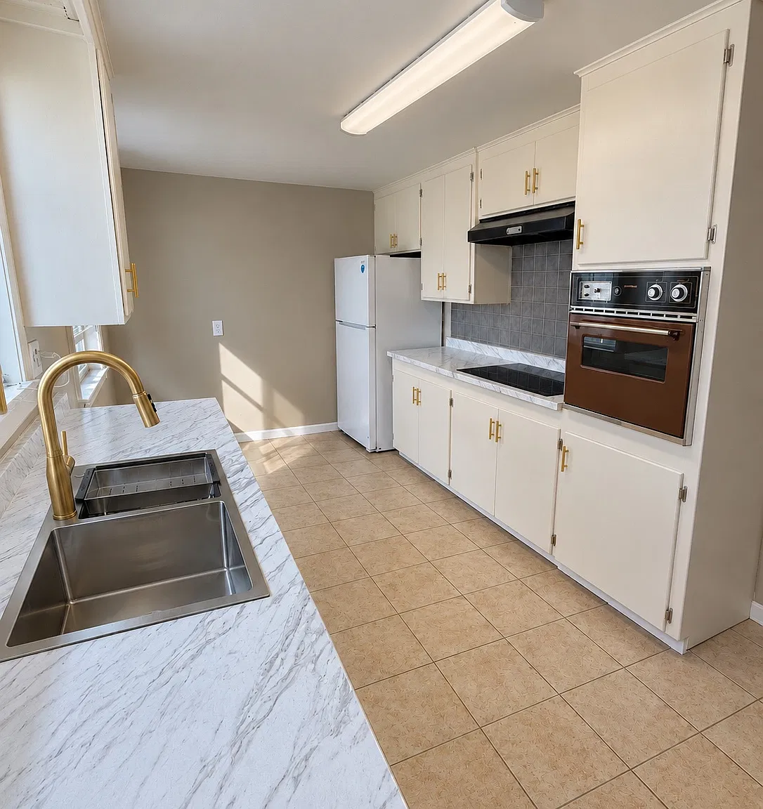 2 bed, 740 sqft, $1,600 — Photo 1