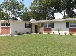 482 Sailfish Dr E, Atlantic Beach, FL 32233