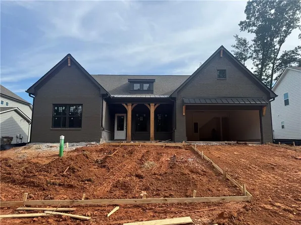 251 Rosewood Park Dr, Hoschton, GA 30548