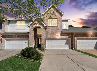 10342 Solitaire Cir, Houston, TX 77070