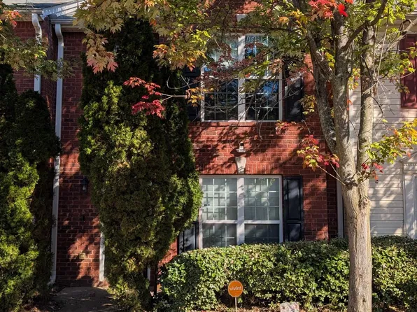 2079 Grove Way, Hampton, GA 30228