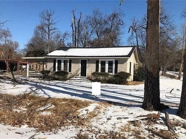 900 N 4th St, Mc Gehee, AR 71654