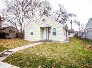 516 Burdette St, Mishawaka, IN 46544