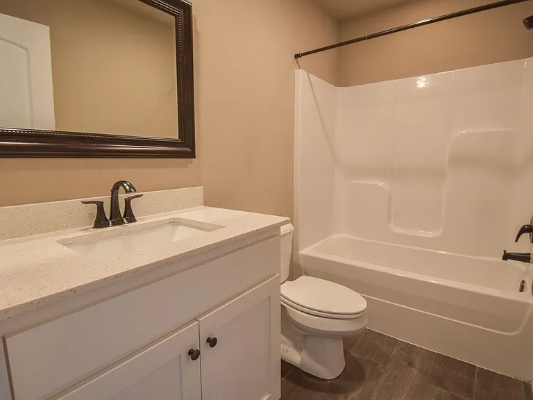 644 N Malbec Rd — Photo 23