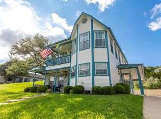 1400 Degrasse Dr, Kerrville, TX 78028
