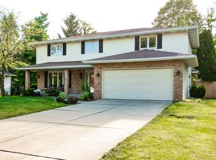 501 Chelsea Dr, Bloomington, IL