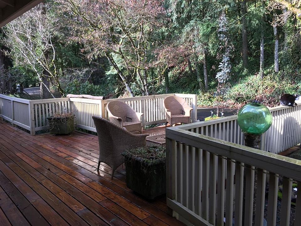 Front deck