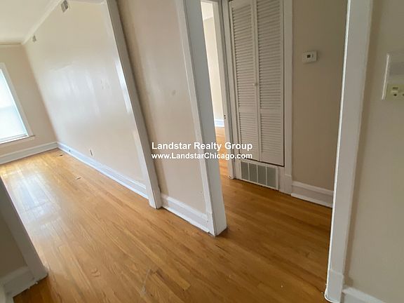 3rd image of 5133 N Damen Ave #2