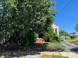 25 Lucy St, Providence, RI 02909