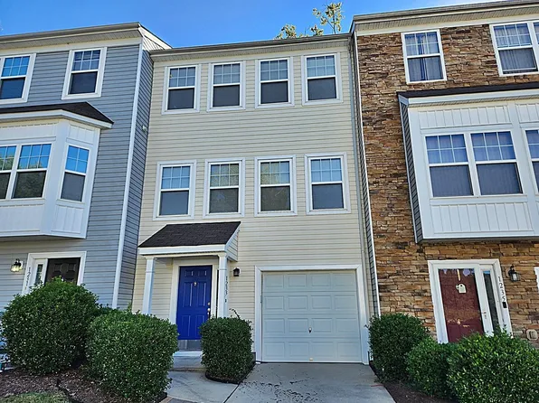 1233 Stone Manor Dr, Raleigh, NC 27610