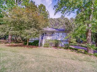 224 Johnstons Dr, Dallas, GA 30157