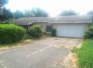 2715 NE 135th St, Seattle, WA 98125