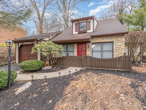 2nd image of 889 Alpine Dr