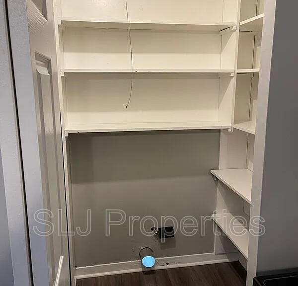 10818 Grafton Hall Rd — Photo 11