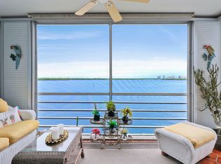 60 Yacht Club Dr APT 505, North Palm Beach, FL 33408