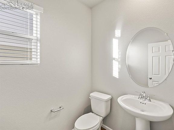 4th image of 11426 Pikeminnow Pl