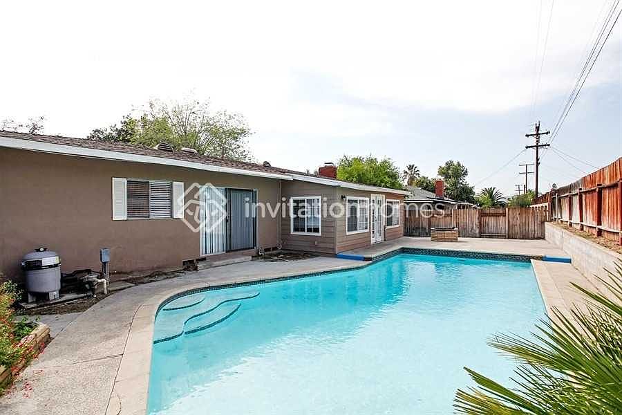 2nd image of 618 Sonora St