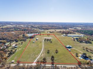 11176 Merrill Rd, Pilot Point, TX 76258