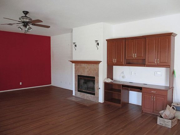 4th image of 31460 Congressional Dr