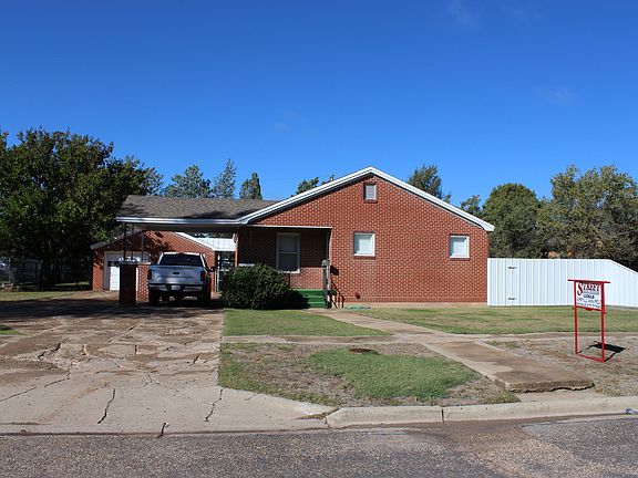 3rd image of 221 N Floyd Ave