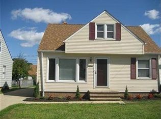 19249 Stafford Ave, Maple Heights, OH