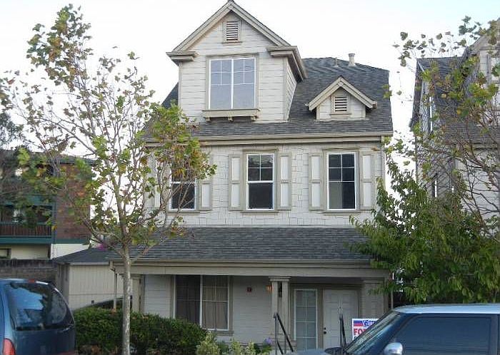 160 Oak Ave. SSF