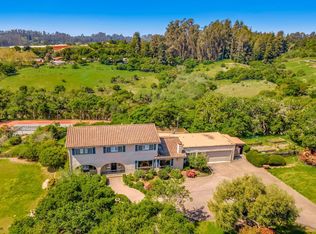 555 Calabasas Rd, Watsonville, CA 95076